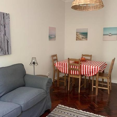 Casa Do Largo Sardinha - Very Central Apartment With Ac Lisboa المظهر الخارجي الصورة